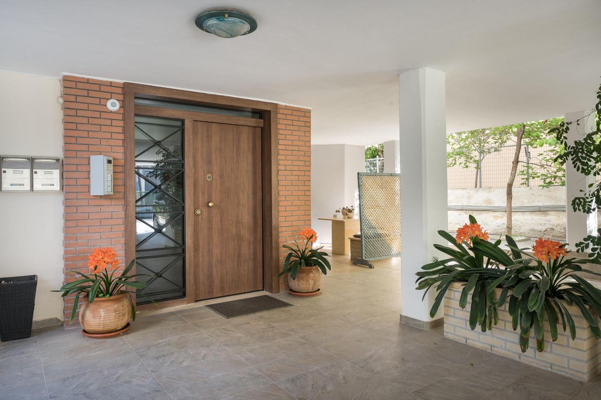 Glyfada'S Cosy Apartments Atenas Exterior foto